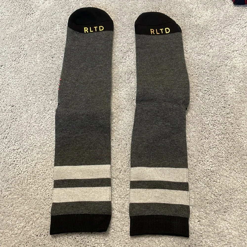 Related Garments questions leave